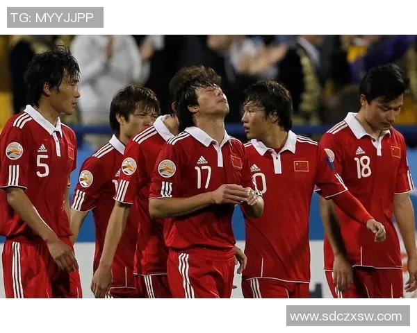 南京足球队进攻革新之路探索与实践解析 南京足球队进攻革新之路探索与实践解析