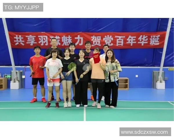 成都与深圳羽毛球队赛后复盘速度对比分析与战术探讨 成都与深圳羽毛球队赛后复盘速度对比分析与战术探讨