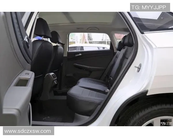 杭州乒乓球队在杯赛积分榜上以83分稳居第一名展现强劲实力 杭州乒乓球队在杯赛积分榜上以83分稳居第一名展现强劲实力