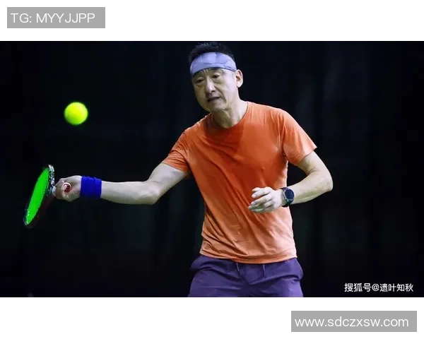 重庆网球队在冠军赛中的灵活战术与团队协作表现分析 重庆网球队在冠军赛中的灵活战术与团队协作表现分析